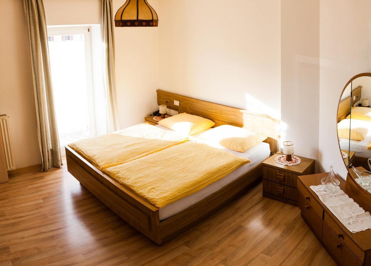 Hotel Zum Rossl Anterivo Kültér fotó
